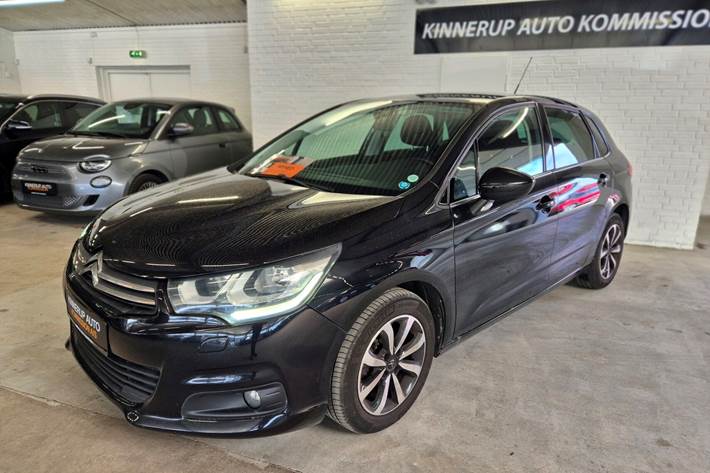 Sort Citroën C4 fra 2018