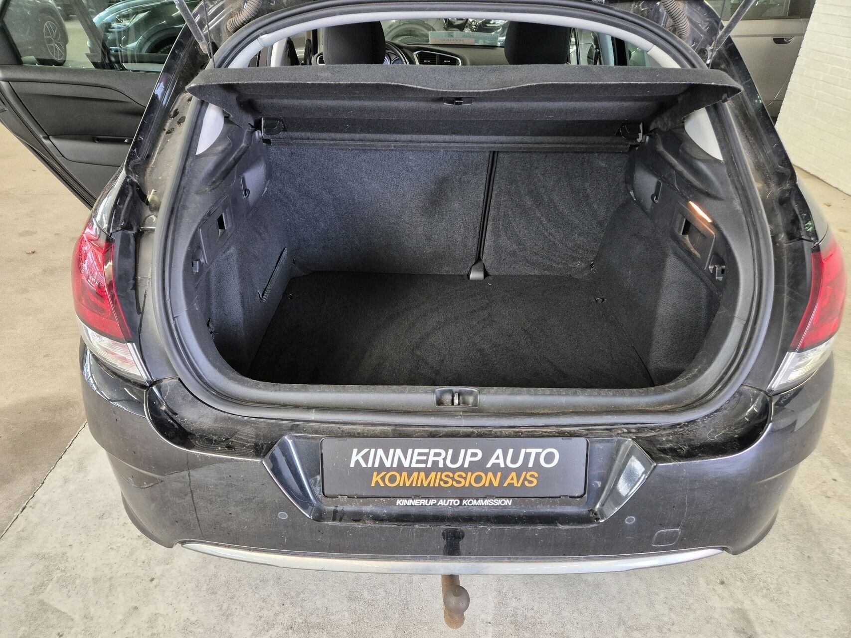 Sort Citroën C4 fra 2018