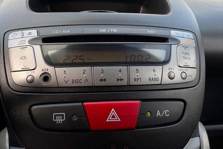undefined Peugeot 107 fra 2007