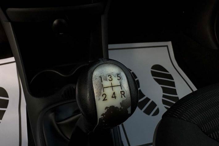 undefined Peugeot 107 fra 2007