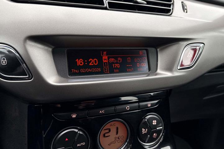 Grøn Citroën C3 fra 2016