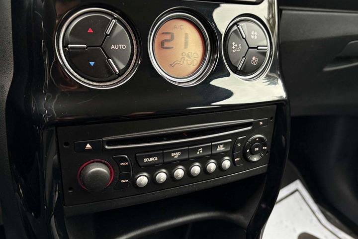 Grøn Citroën C3 fra 2016