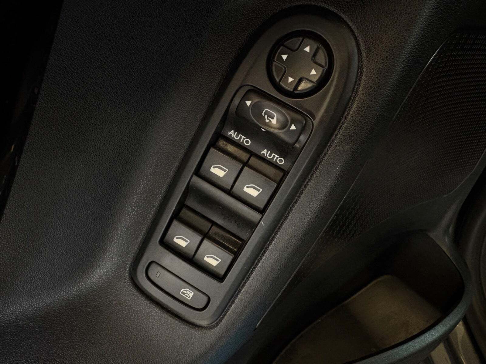 Grøn Citroën C3 fra 2016