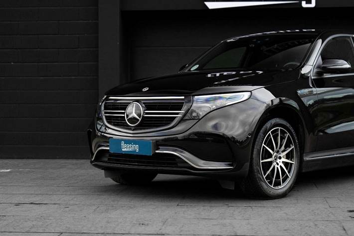 Sort Mercedes EQC400 fra 2020