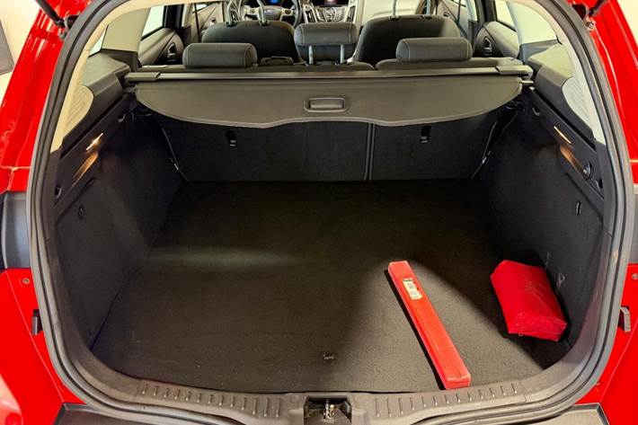 Rød Ford Focus fra 2012