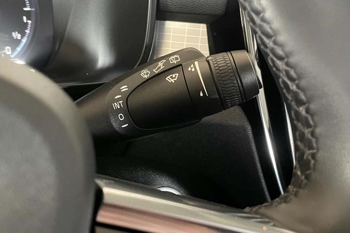Sort Volvo XC40 fra 2022