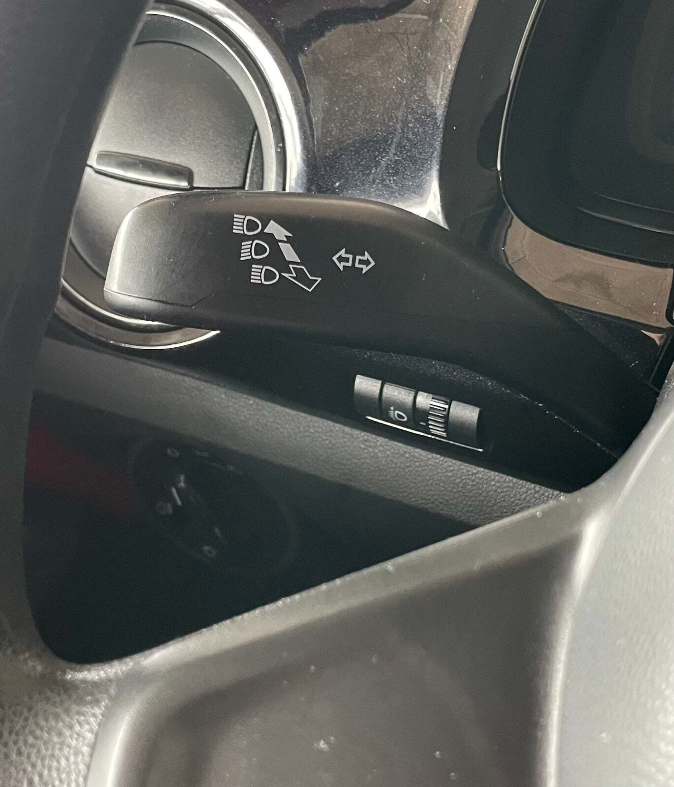 Rød VW UP! fra 2013