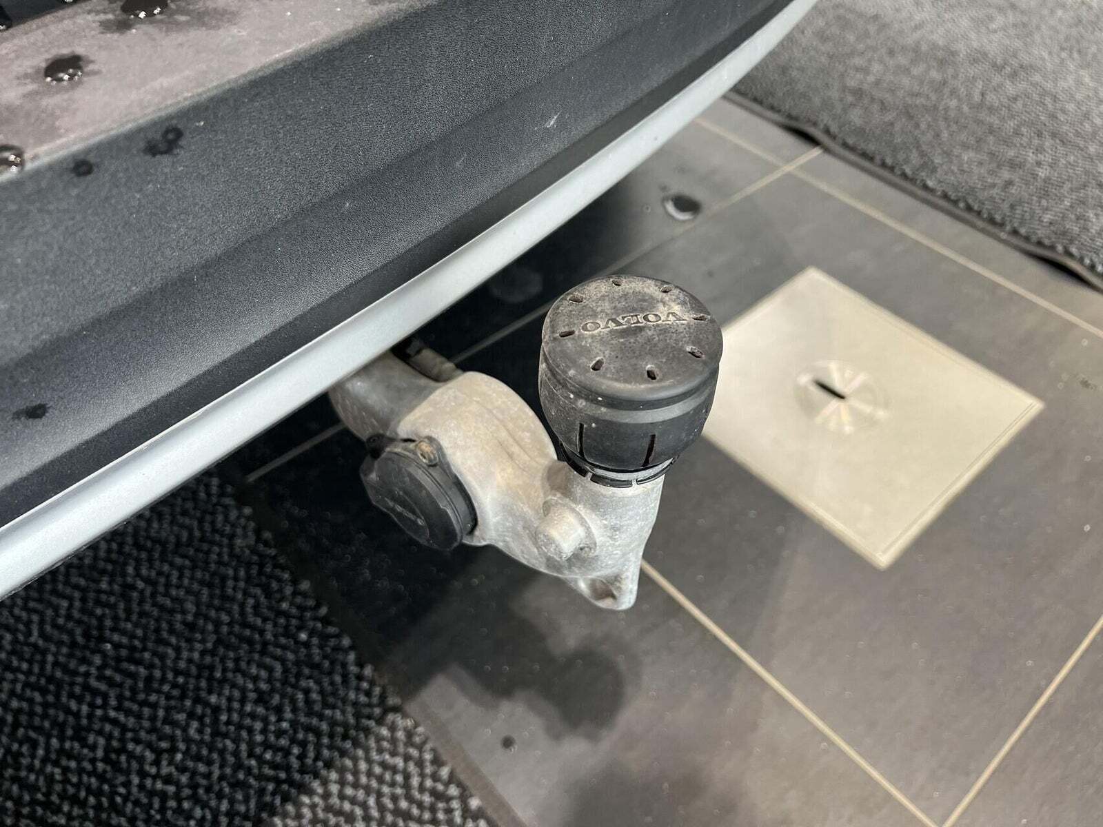 Sort Volvo XC40 fra 2020