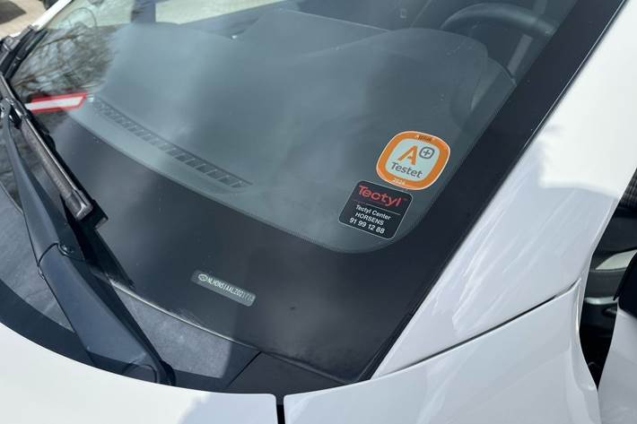 Hvid Hyundai i10 fra 2020