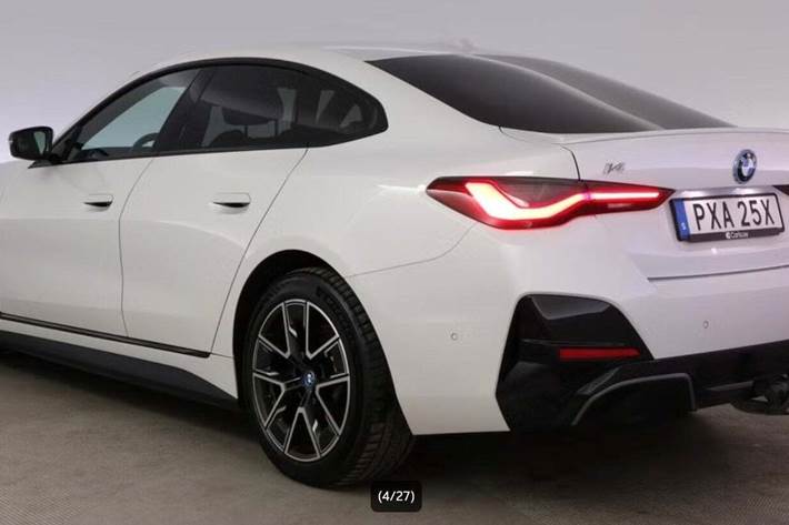 Hvid BMW i4 fra 2022