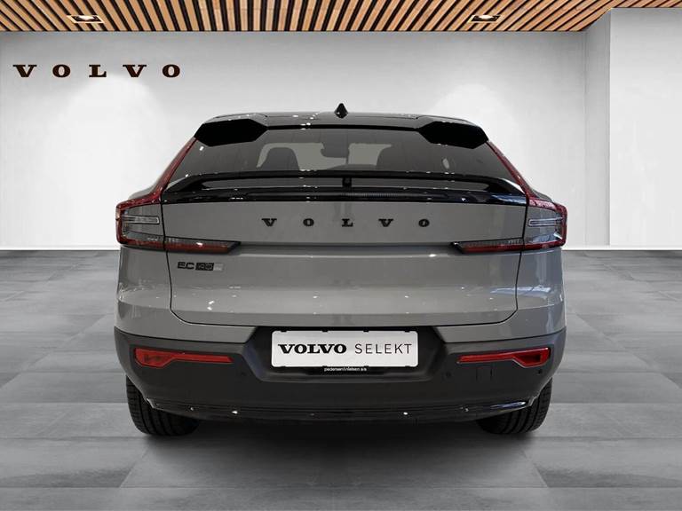 Volvo EC40 Single Motor Extended Range Black Edition 252HK 5d Aut.