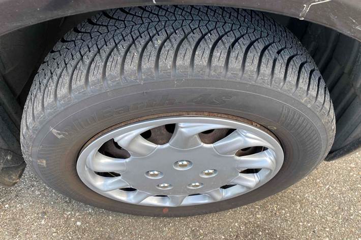 Sort Nissan Micra fra 2009