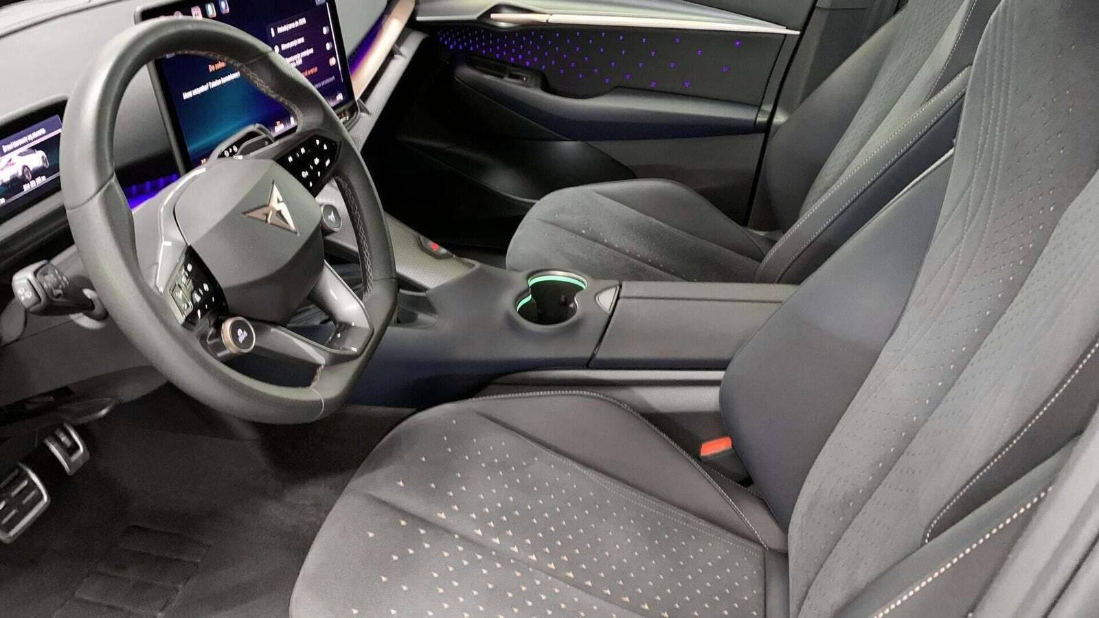 Cupra Tavascan 77 Adrenaline