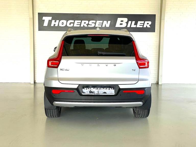 Volvo XC40 2,0 T4 190 Momentum aut.