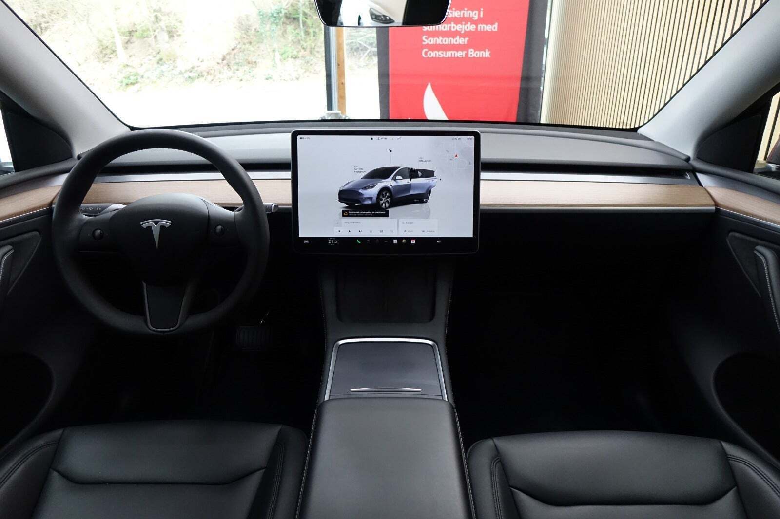 Tesla Model Y RWD