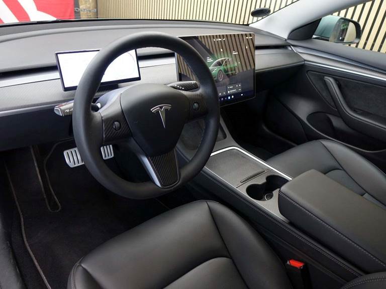 Tesla Model 3 Performance AWD