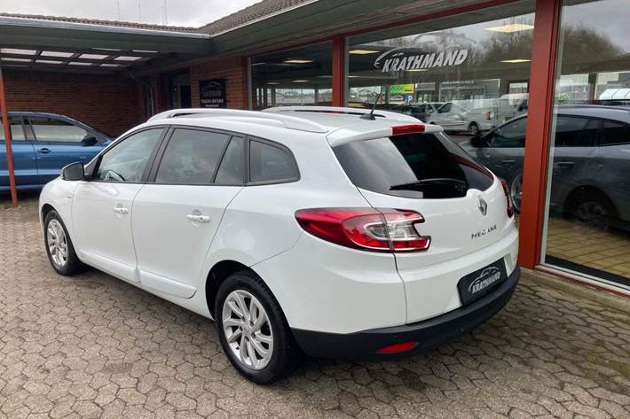 Hvid Renault Megane III fra 2014