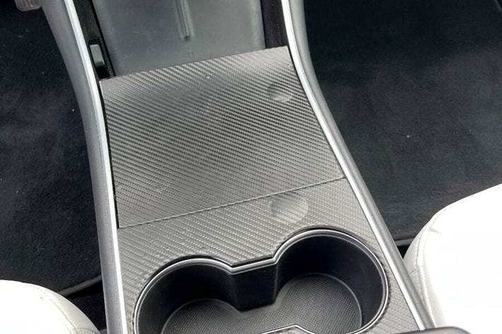 Hvid Tesla Model 3 fra 2019