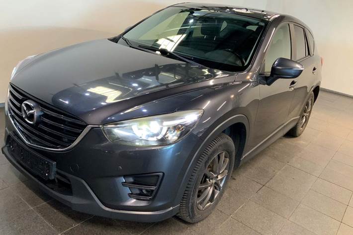 Grå Mazda CX-5 fra 2015 set udefra