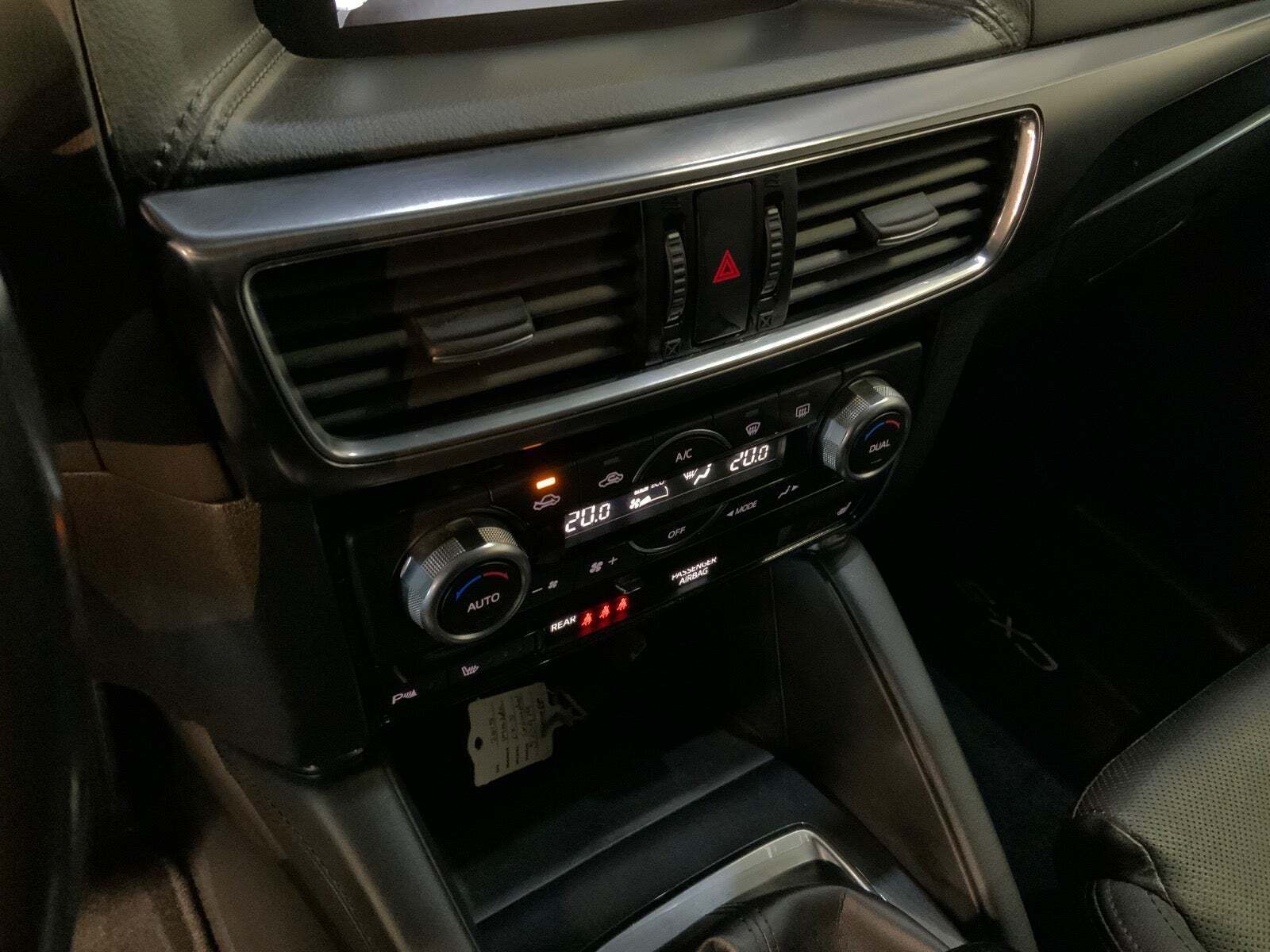 Grå Mazda CX-5 fra 2015