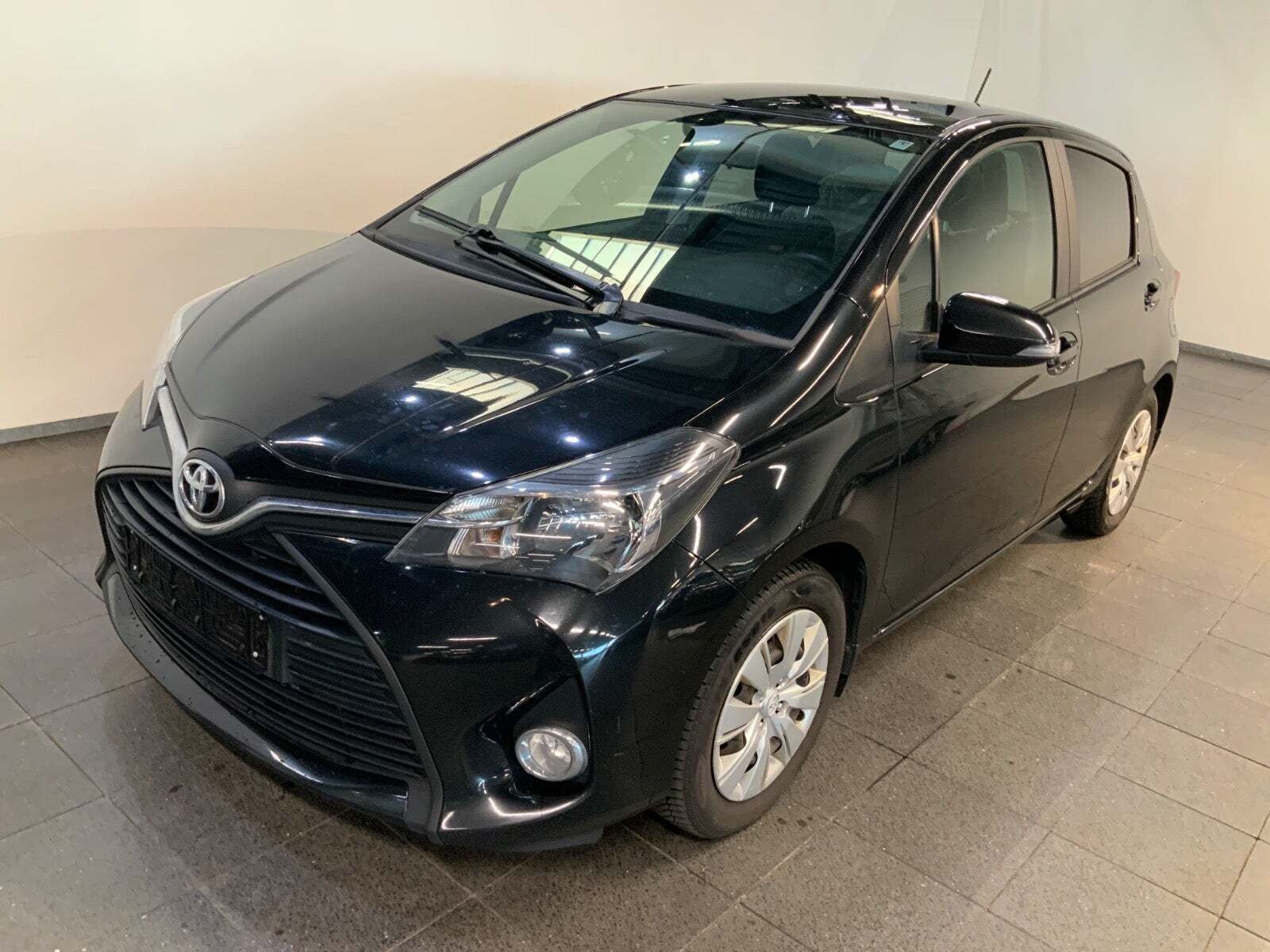 Toyota Yaris 1,0 VVT-i T2