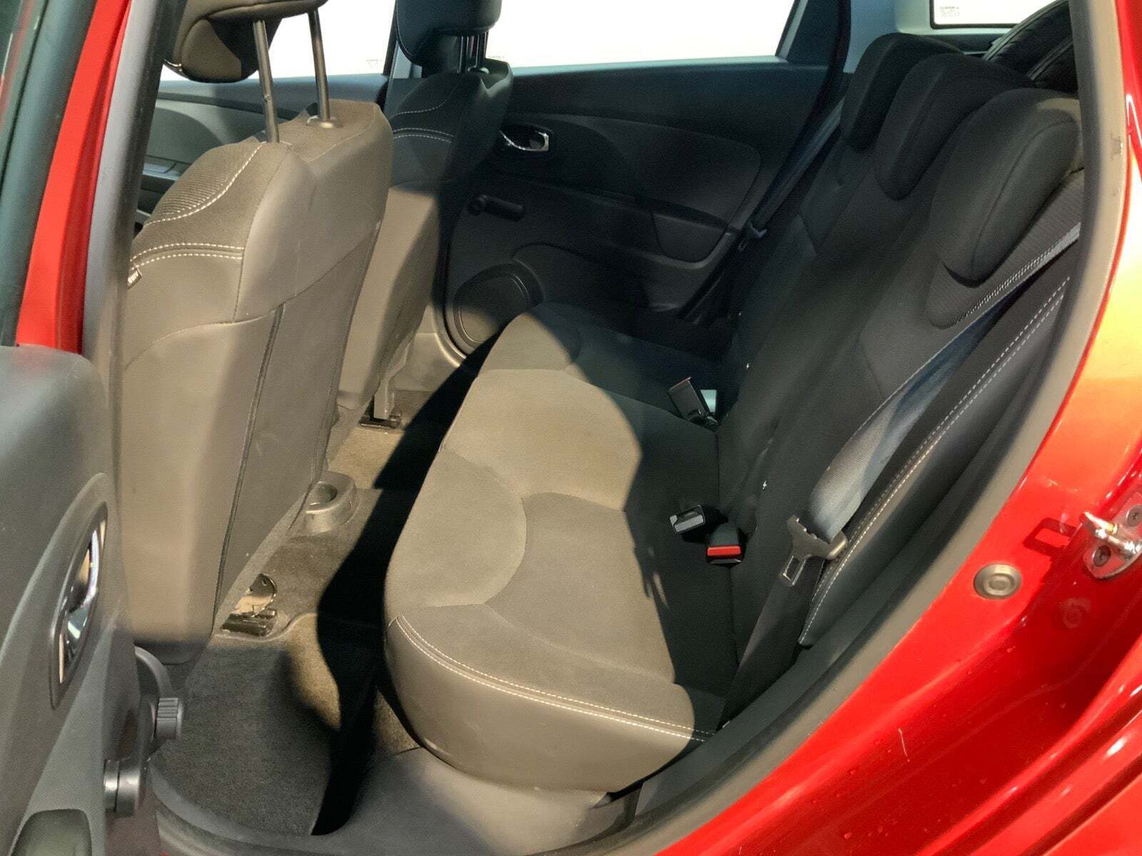 Renault Clio IV 1,5 dCi 75 Expression Sport Tourer