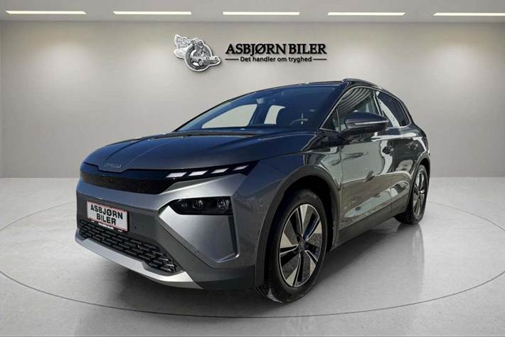 Grå Skoda Elroq fra 2025 set udefra