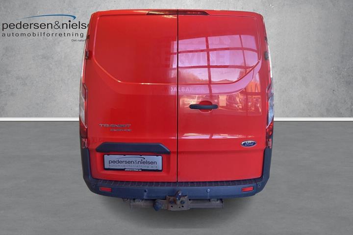 Rød Ford Transit Custom fra 2017