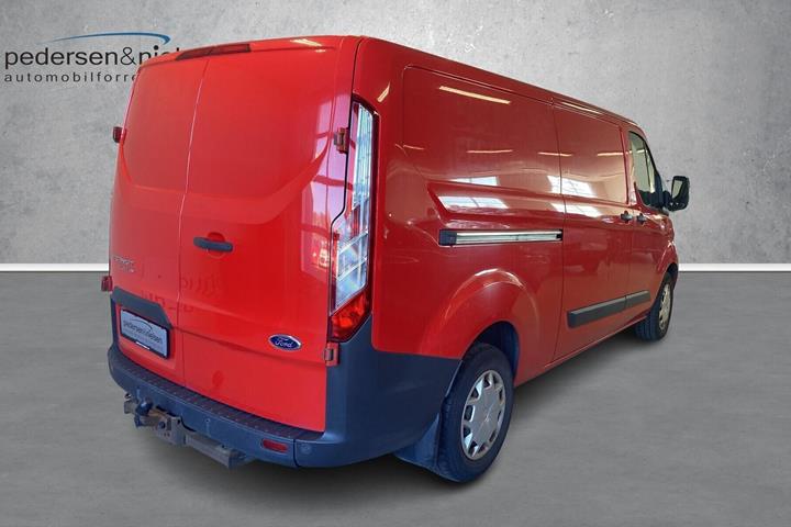 Rød Ford Transit Custom fra 2017
