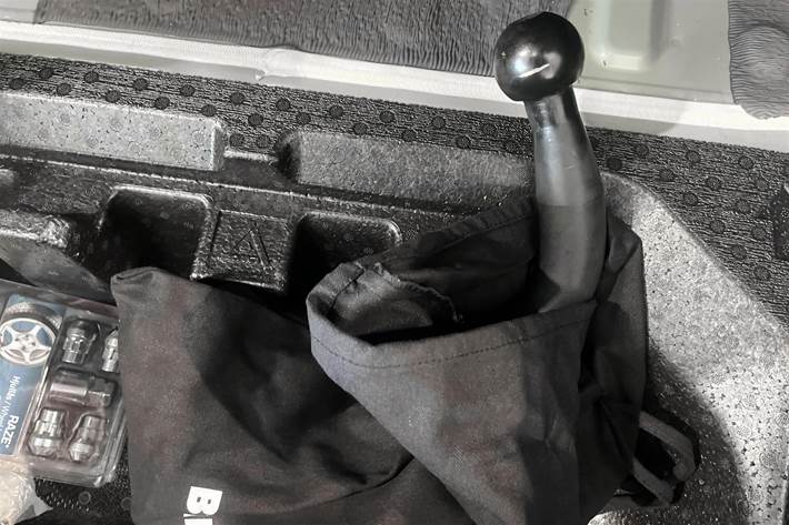 Sølv Hyundai Ioniq 6 fra 2025