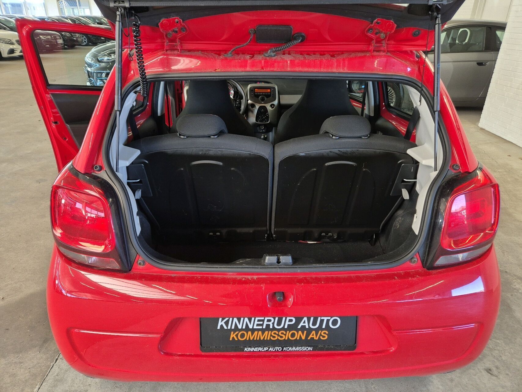 Rød Citroën C1 fra 2015