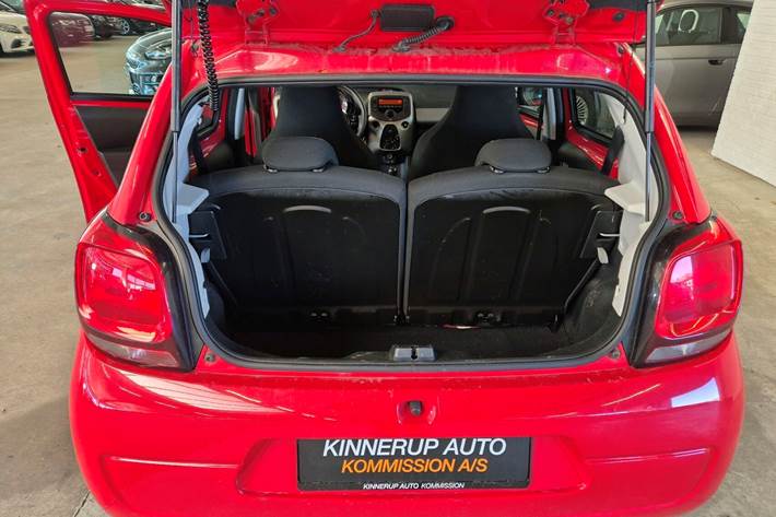 Rød Citroën C1 fra 2015