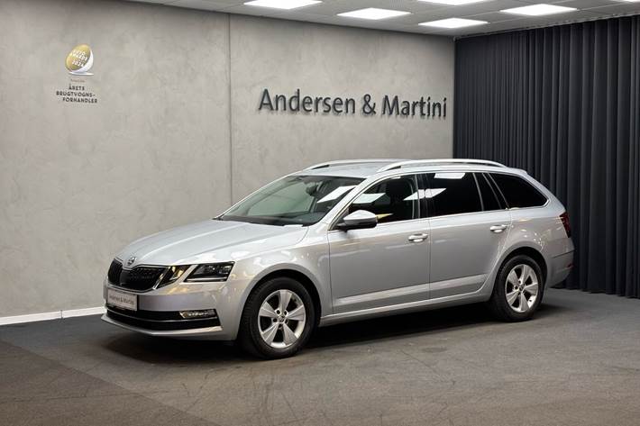Sølv Skoda Octavia fra 2020