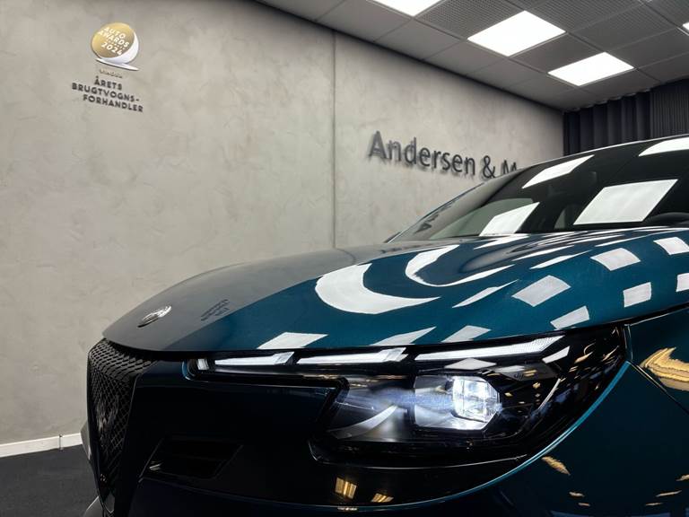 Alfa Romeo Junior EL Core 156HK 5d Aut.