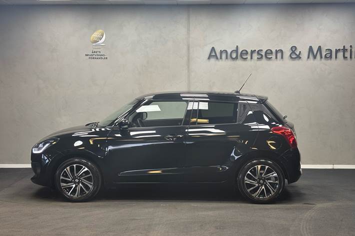 Sort Suzuki Swift fra 2021