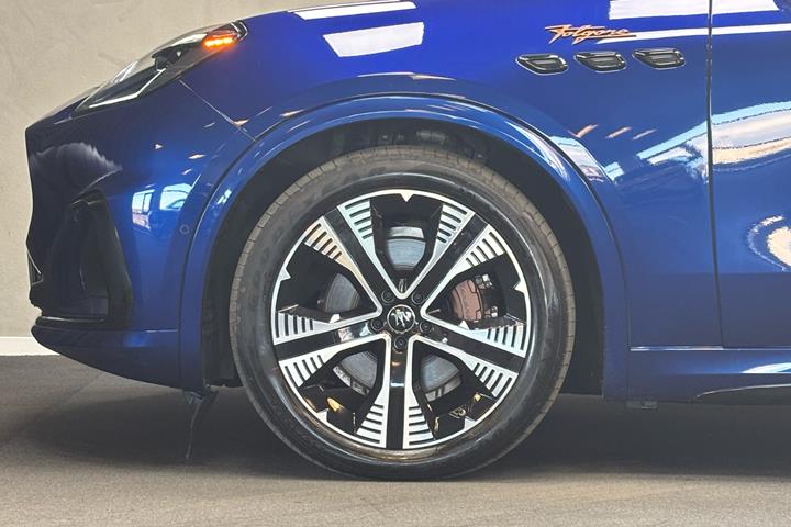 Blå Maserati Grecale fra 2025
