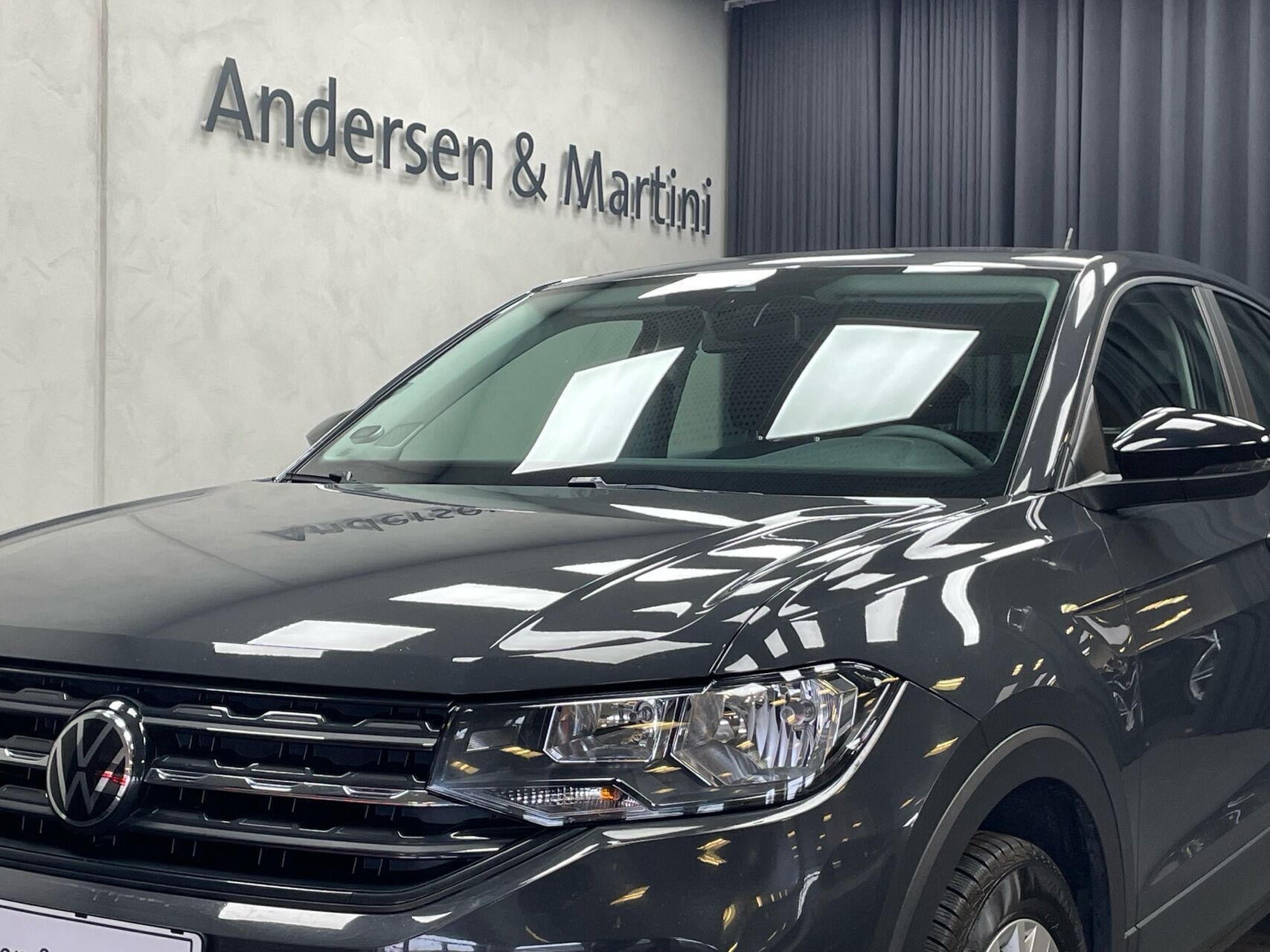 VW T-Cross 1,0 TSI Basis 95HK 5d