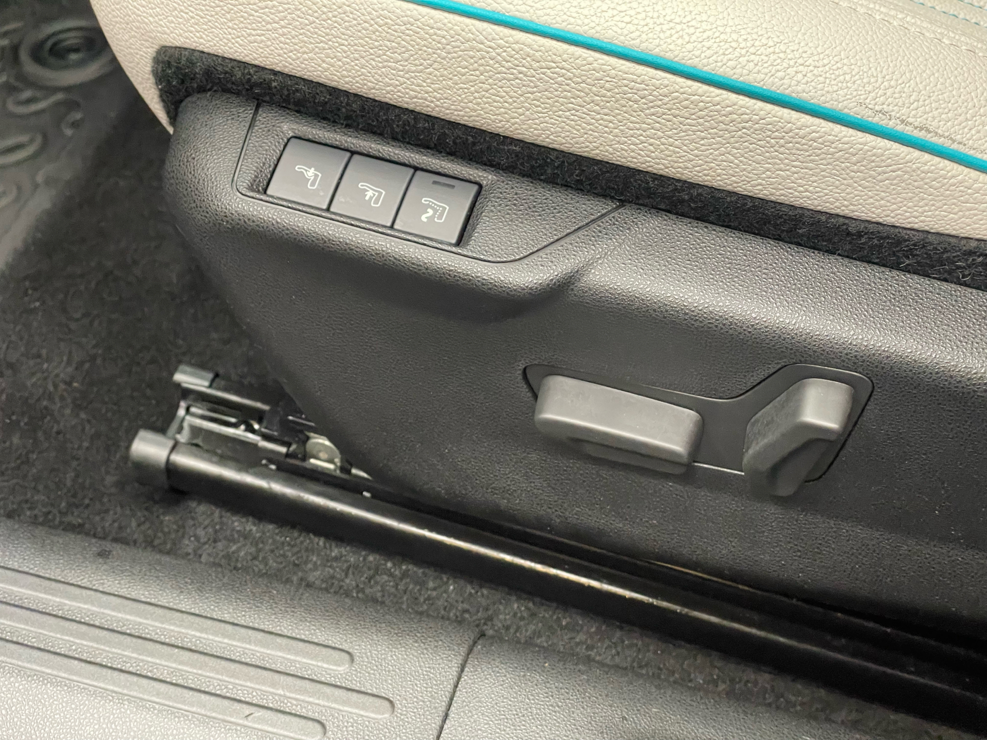 Fiat 600e EL La Prima 156HK 5d Aut.