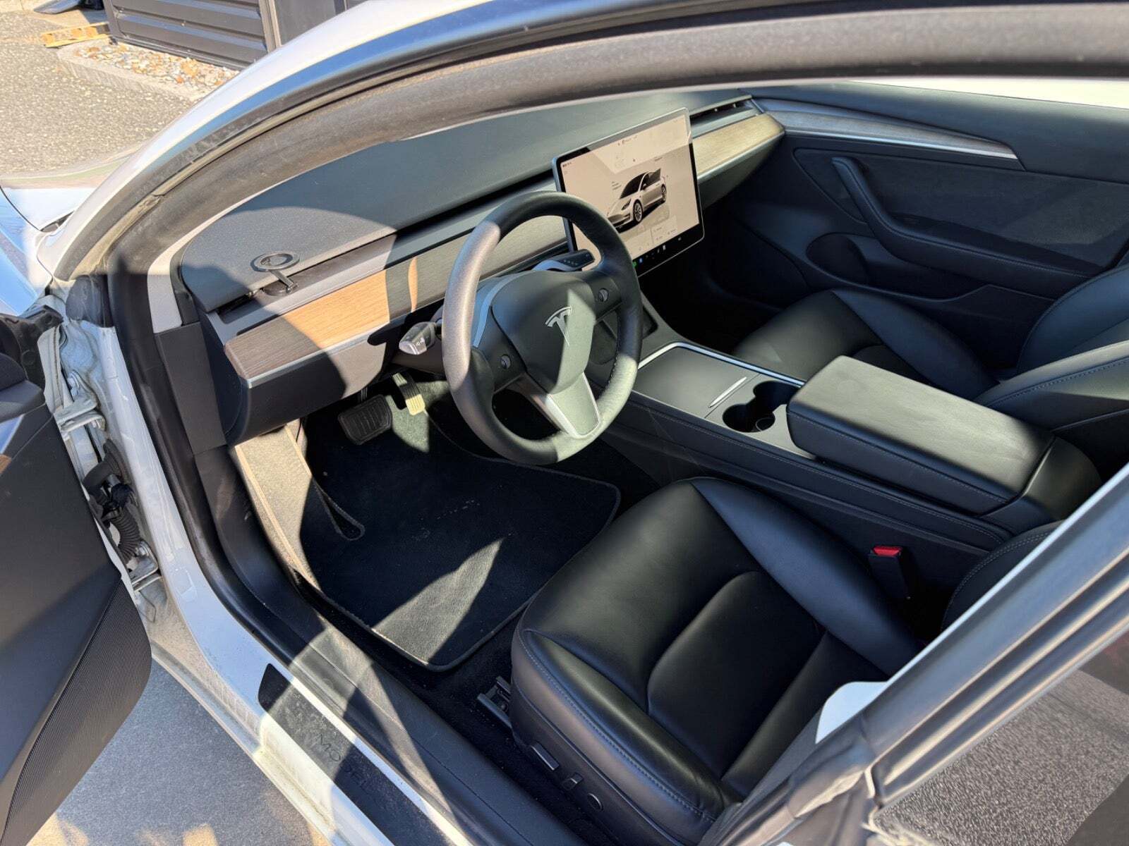 Tesla Model 3 Standard Range+ RWD