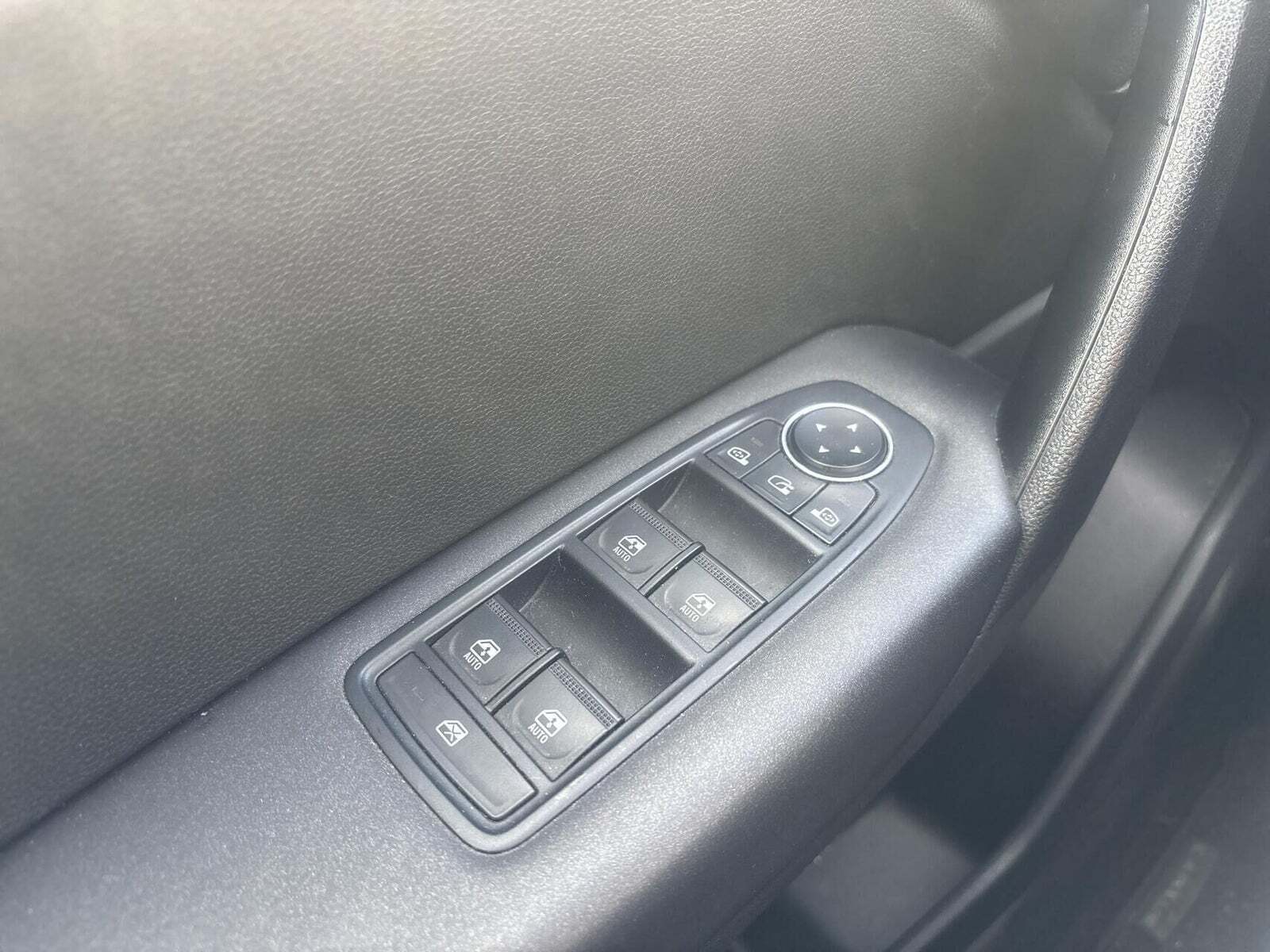 Hvid Renault Captur fra 2020