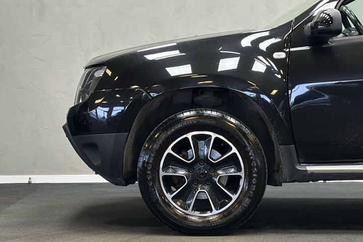 Sort Dacia Duster fra 2017