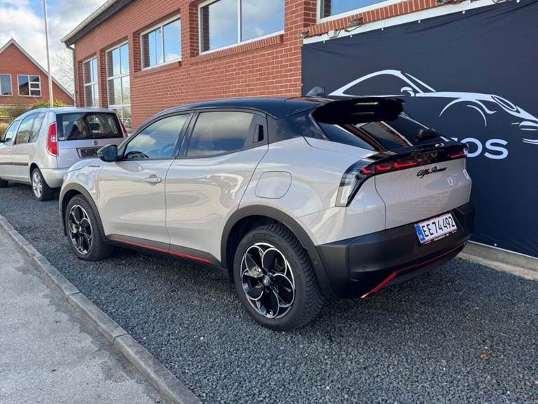 Alfa Romeo Junior Elettrica Speciale