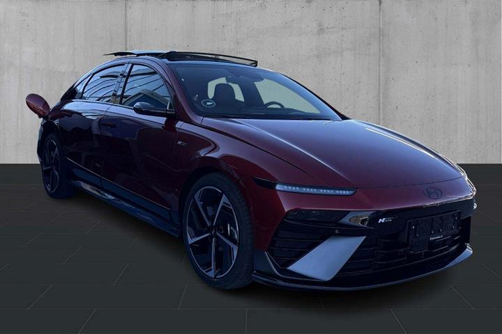 Grå Hyundai Ioniq 6 fra 2026