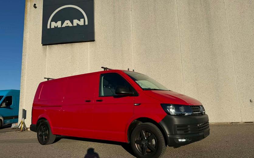 VW Transporter 2,0 TDi 204 Kassevogn DSG lang