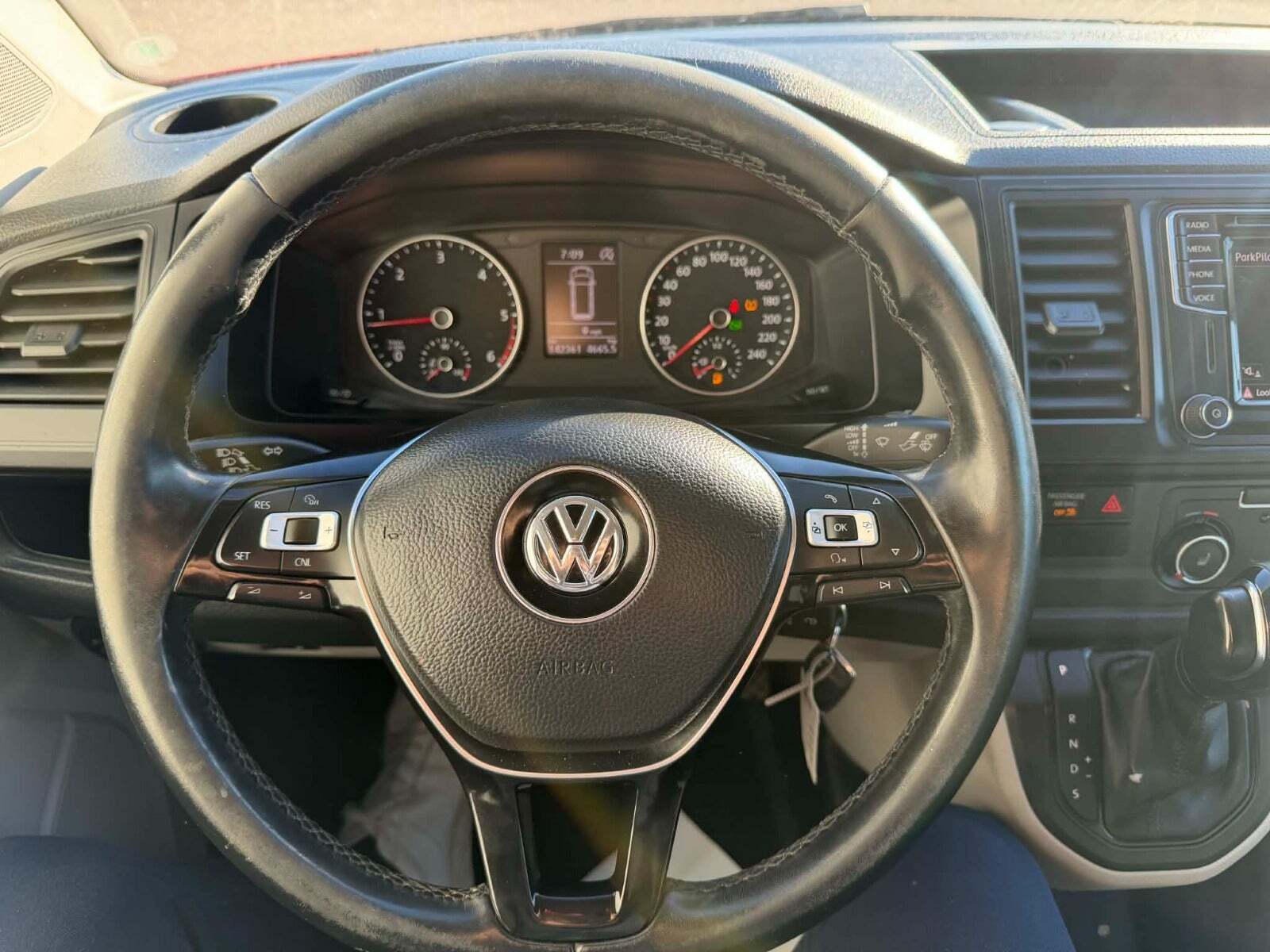 undefined VW Transporter fra 2018