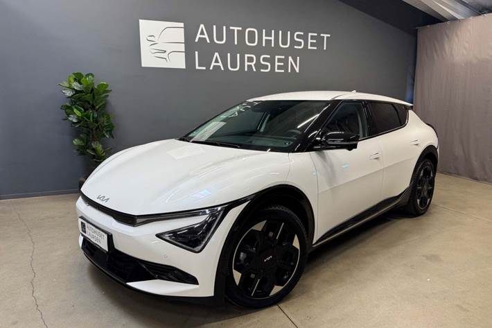 Hvid Kia EV6 fra 2025