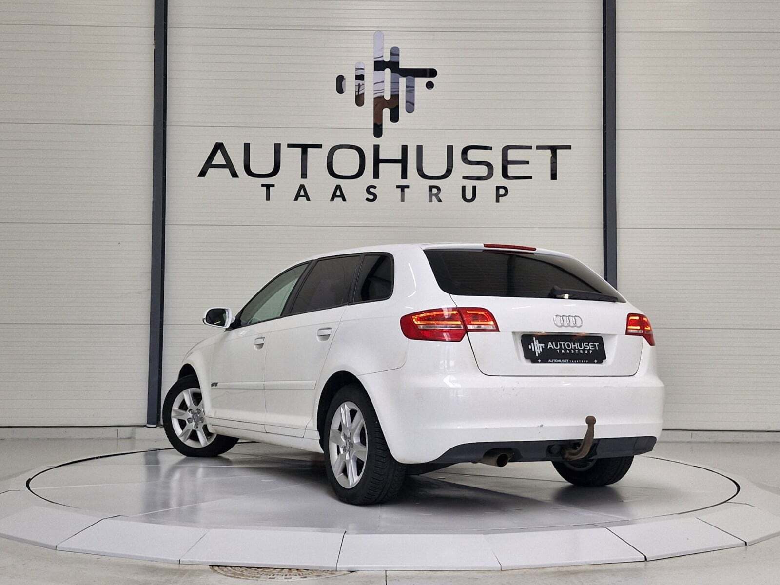 Audi A3 2,0 TDi 140 Ambiente Sportback