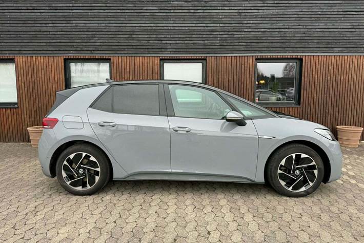 Grå VW ID.3 fra 2023