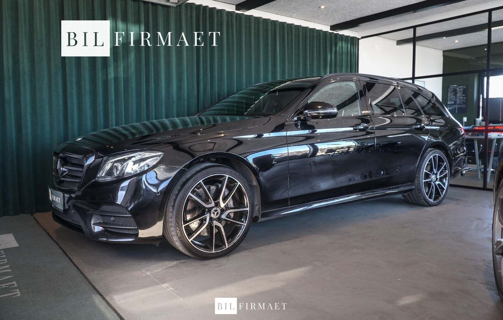 Mercedes E300 de 2,0 AMG Line stc. aut.