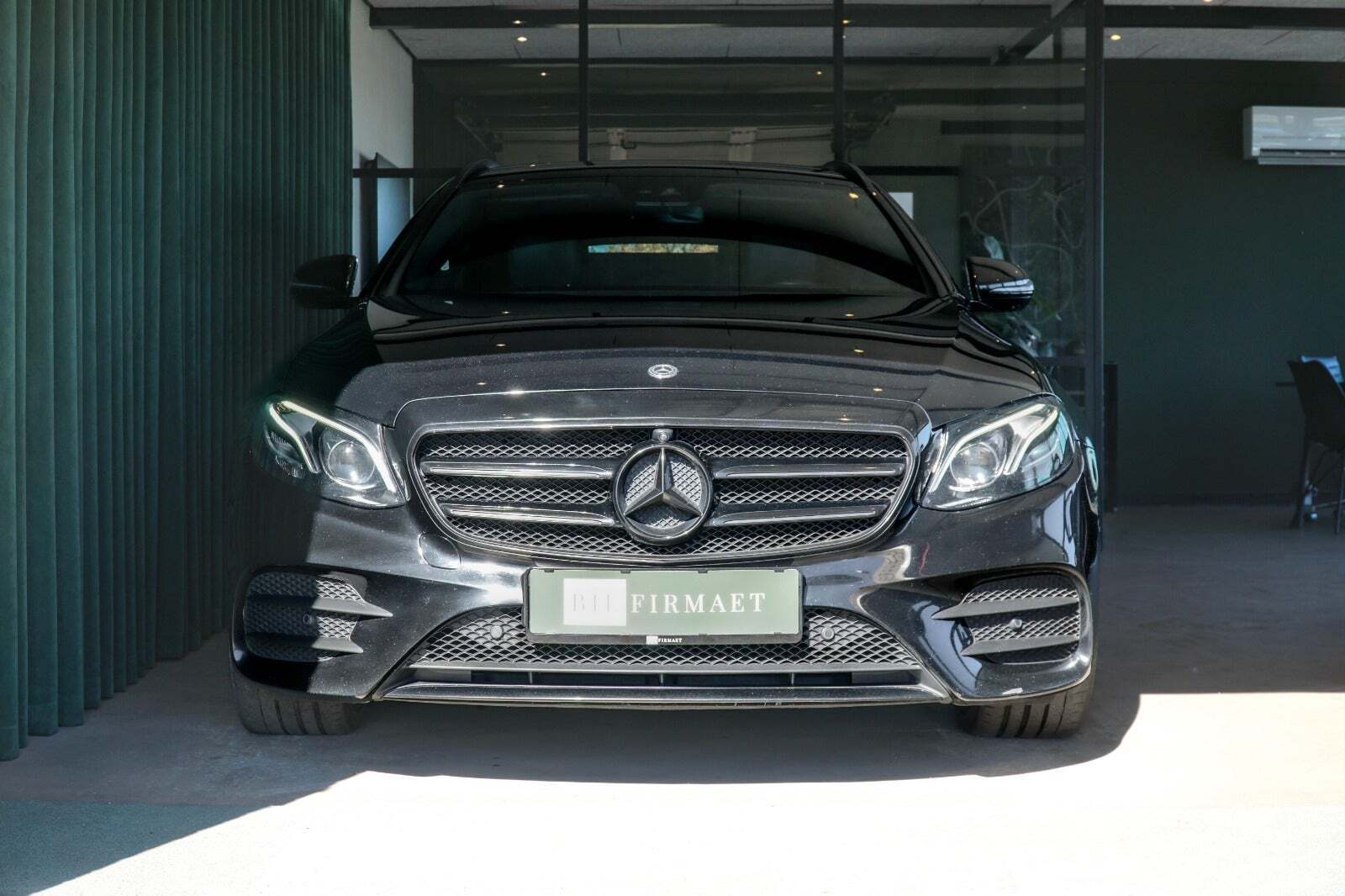 Mercedes E300 de 2,0 AMG Line stc. aut.